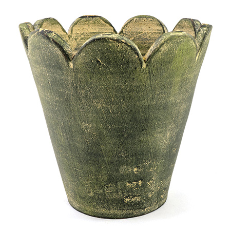 Surrey Garden Pot